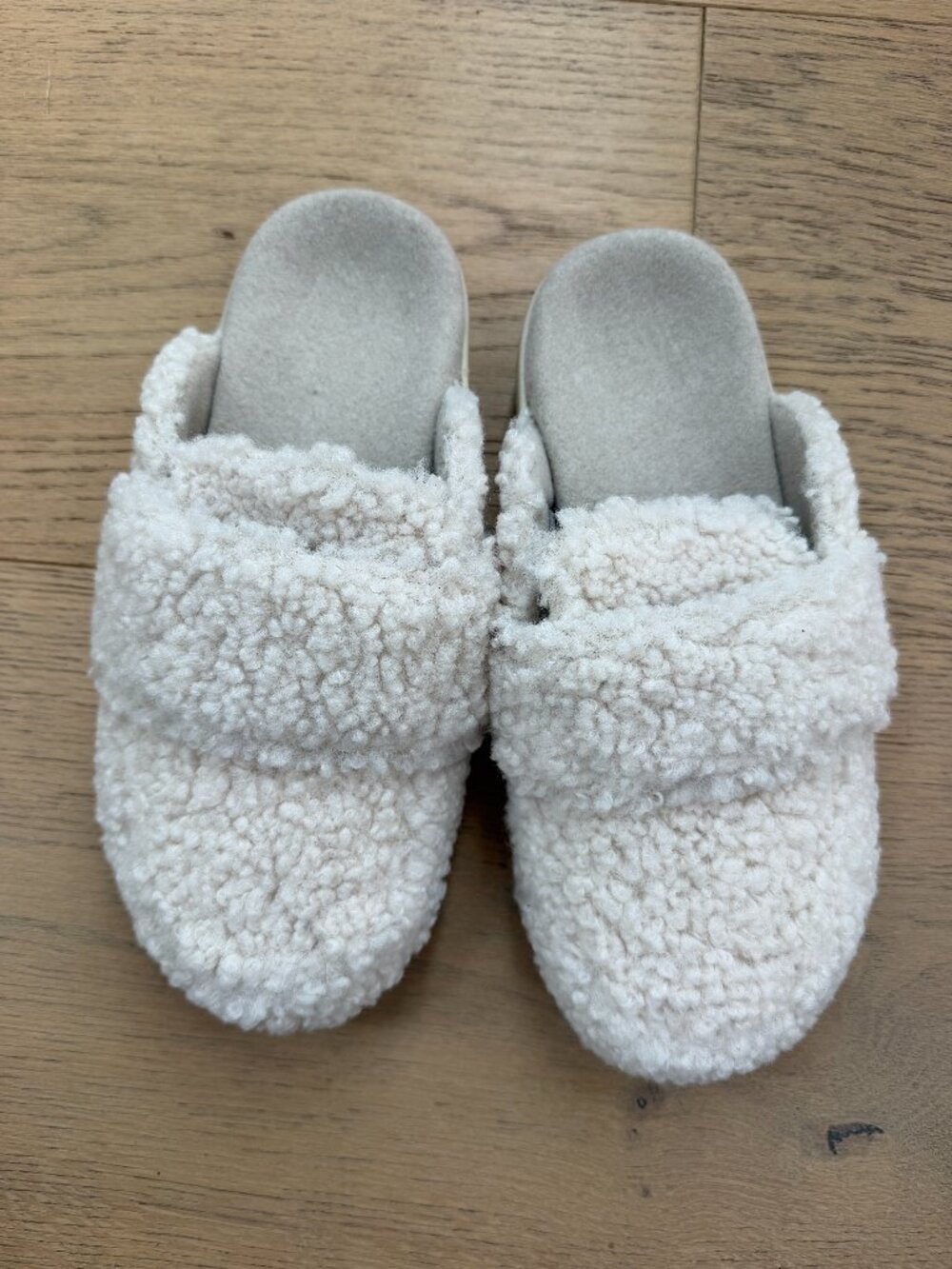 Vionic Slippers